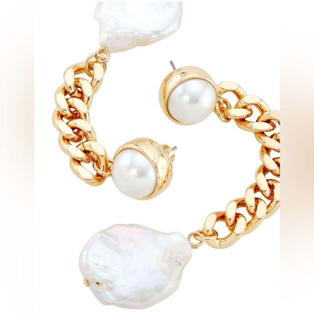 🔥🔥DANNIJO Authentic Kate Gold Tone & Faux Pearl Asymmetric Chain Drop Earrings - Picture 9 of 12
